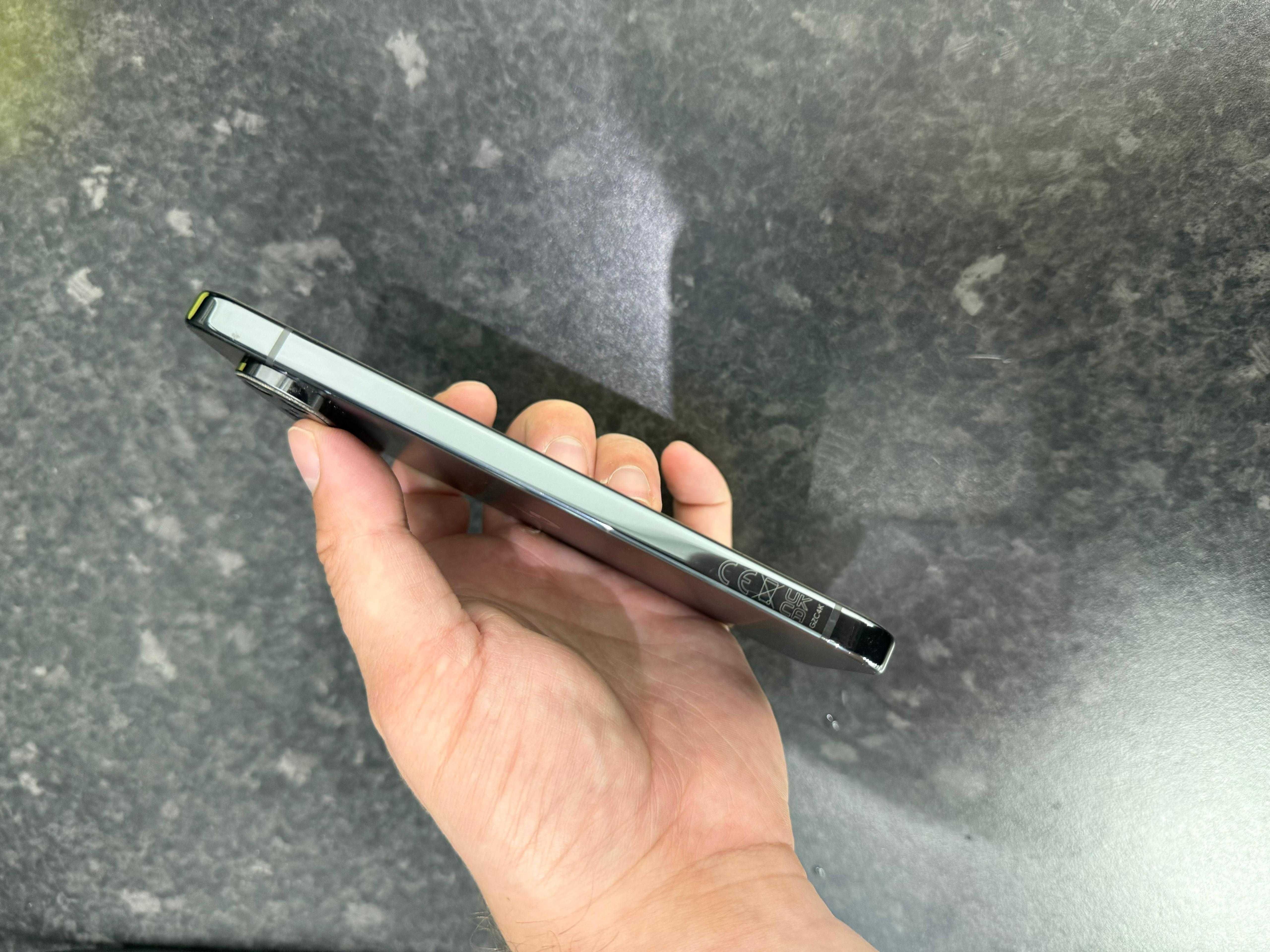 КАТО НОВ! Google Pixel 9 Pro XL 5G 256GB 16RAM Obsidian / НА 4 МЕСЕЦА