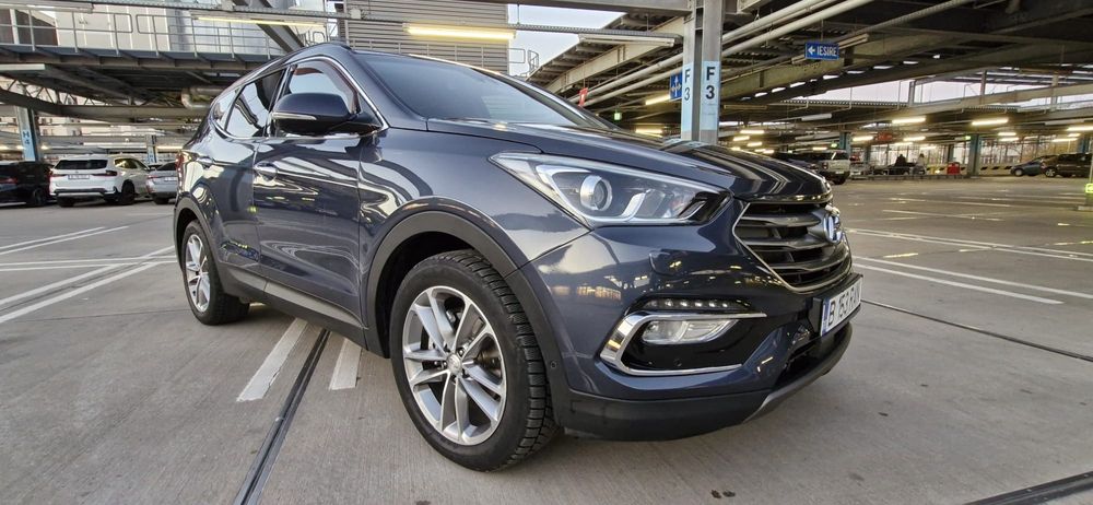 Hyundai Santa Fe 2017 Facelift Full Optional  4×4