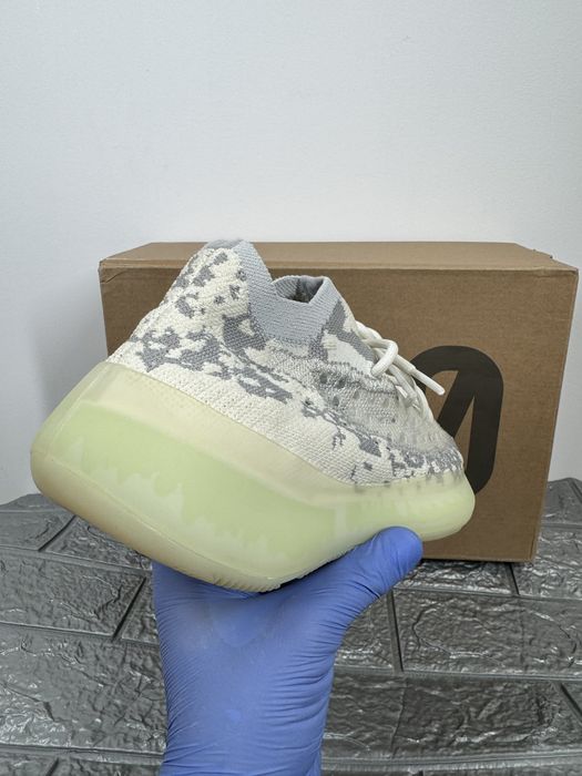 Yeezy boost 380 Alien