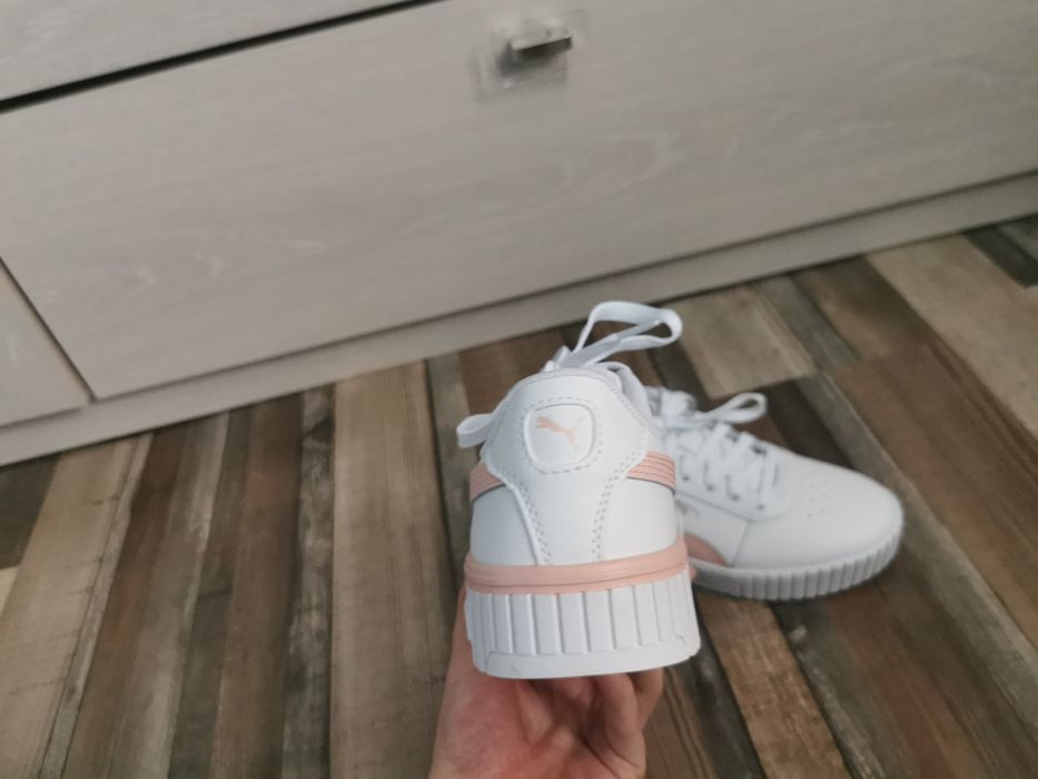 Adidași din piele Puma mas 38,5-24,5