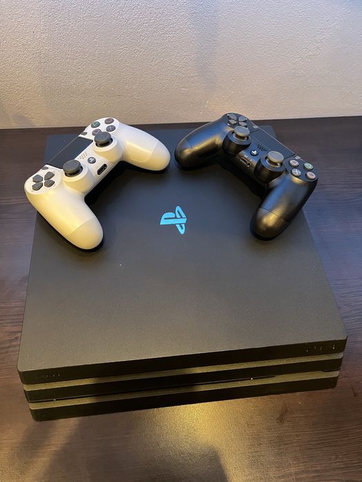 Playstation 4 pro 1TB