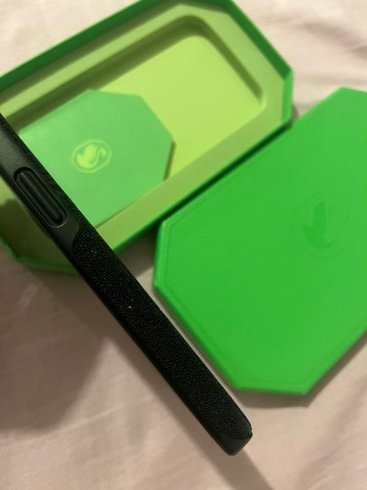 Калъф Swarovski(Iphone 13)