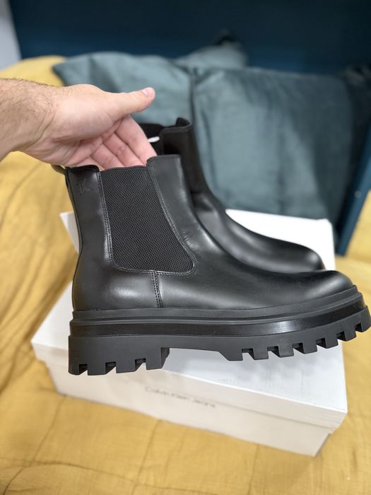 Calvin Klein Jeans Lugged cizme Chelsea piele neatra marimea 44 noi