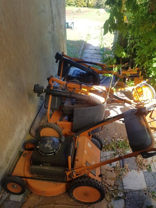 As motor tractoras  cositoare iarba