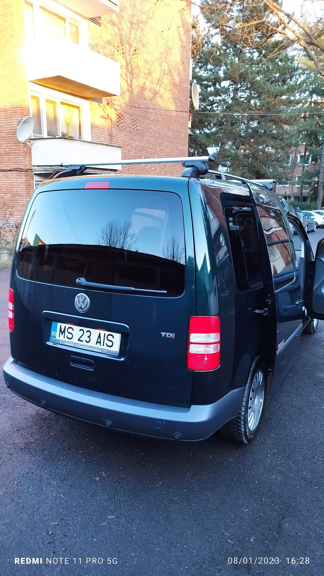 Volkswagen Caddy  2012