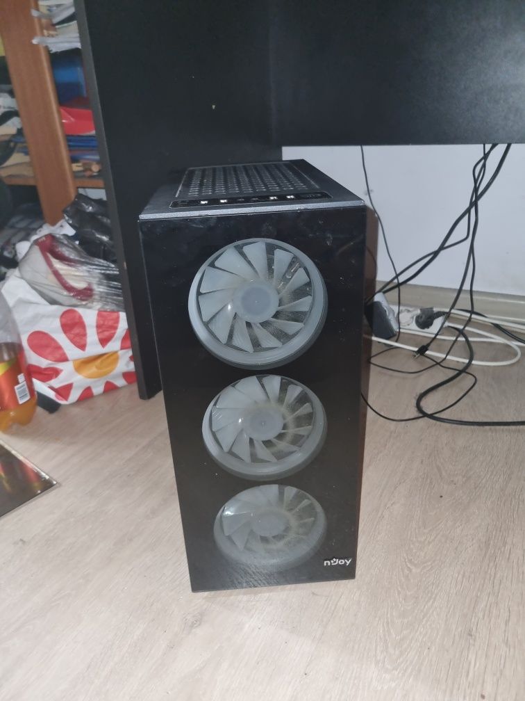 PC I3 6100- 16 GB Memorie RAM