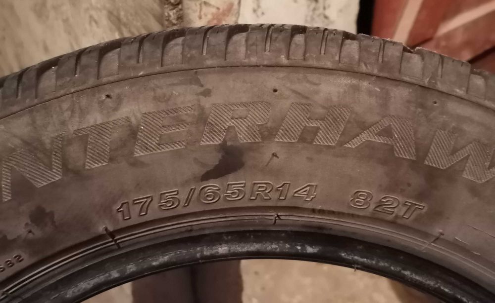 Продавам 2 броя зимни гуми 175.65.14 на 1 сезон дот 2020 Fredston