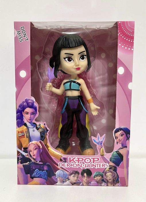 Set Figurine K-Pop Demon Hunters - Zoey, Mira, Rumi (20cm)