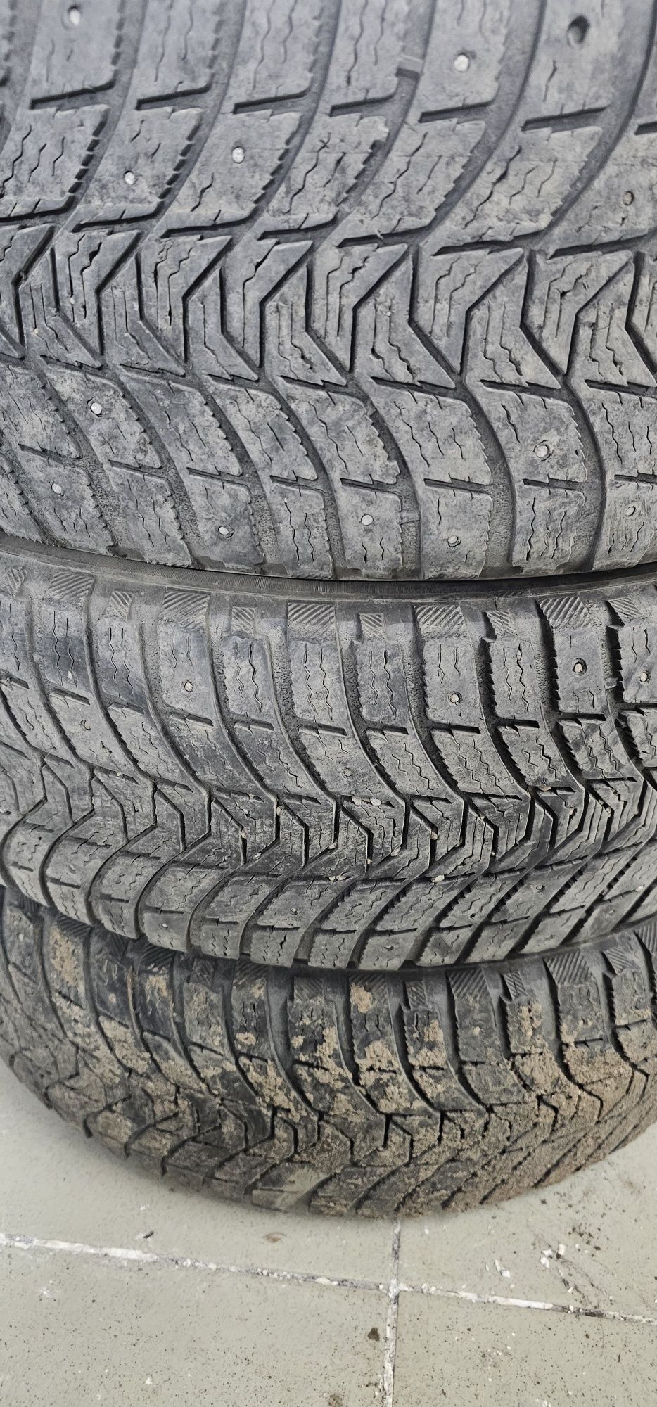 215/60 R16 продам от сороковки