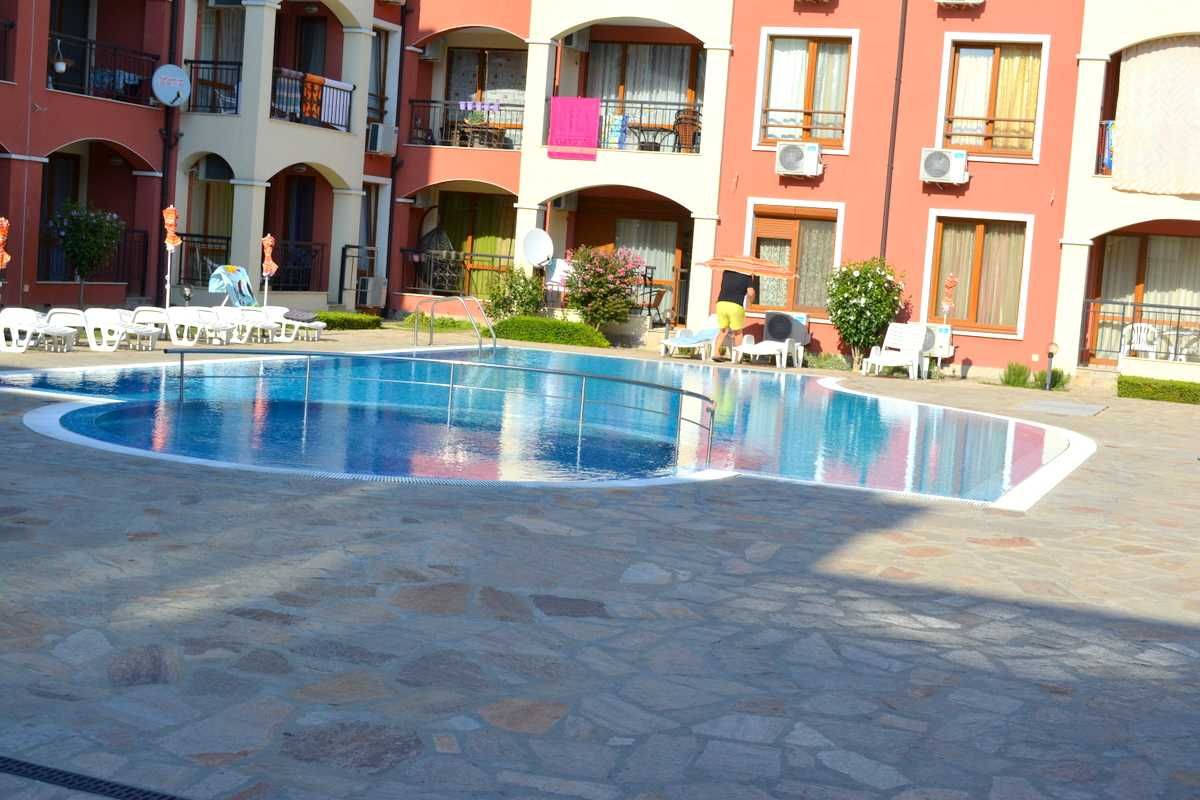 Продава се Двустаен апартамент в Несебър - 60 кв.м за 1250 €/кв.м - Снимка #3