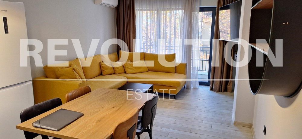 Дава се под наем Тристаен апартамент в Пловдив, Каменица 2 - 85 кв.м за 800 € - Снимка #3