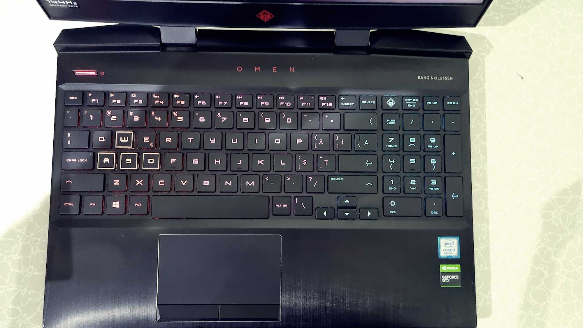 Laptop Gaming HP Omen 15-dc1039nq