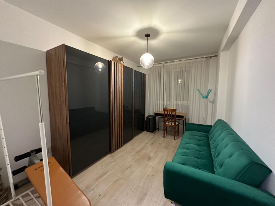 Apartament cu 3 camere 70mp, balcon, loc de parcare Rediu, Iasi