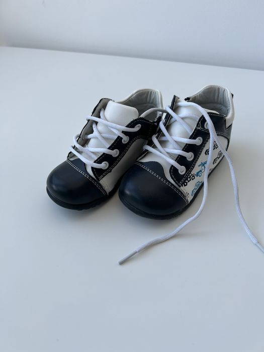 Pantofi copii Apawwa piele marimea 23