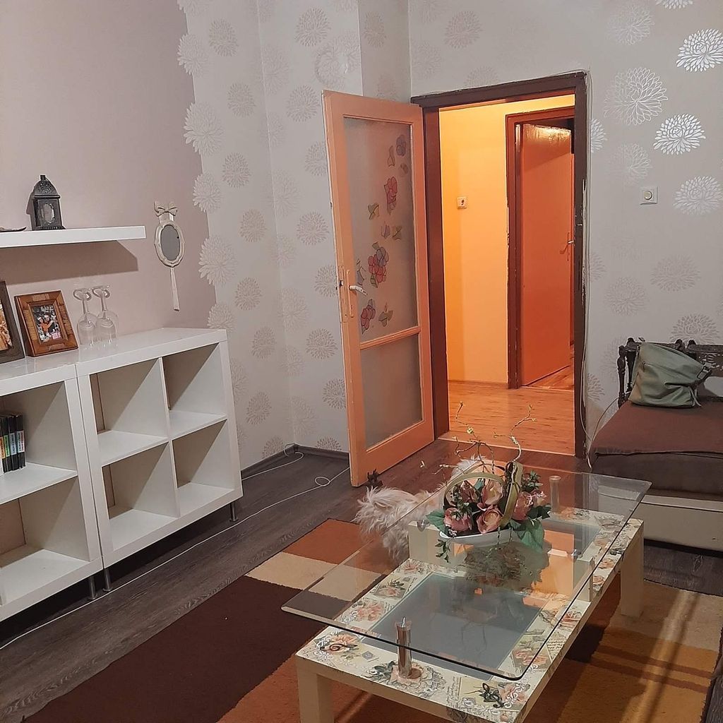Дава се под наем Двустаен апартамент в Пловдив, Южен - 53 кв.м за 350 € - Снимка #3