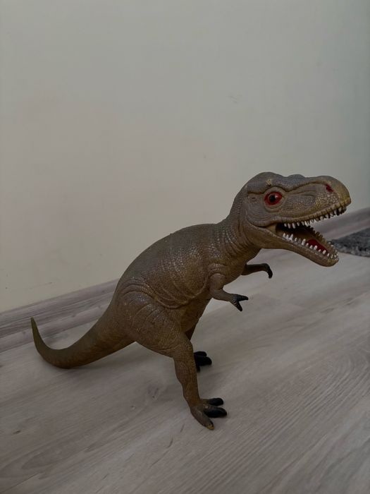 Играчка Динозавър T-rex