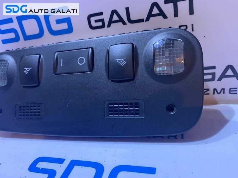 Plafoniera Lumini Lampa Iluminare Habitaclu Audi A4 B6 B7 Cabrio Decapotabil 2002 - 2009 Cod 8H0947111K
