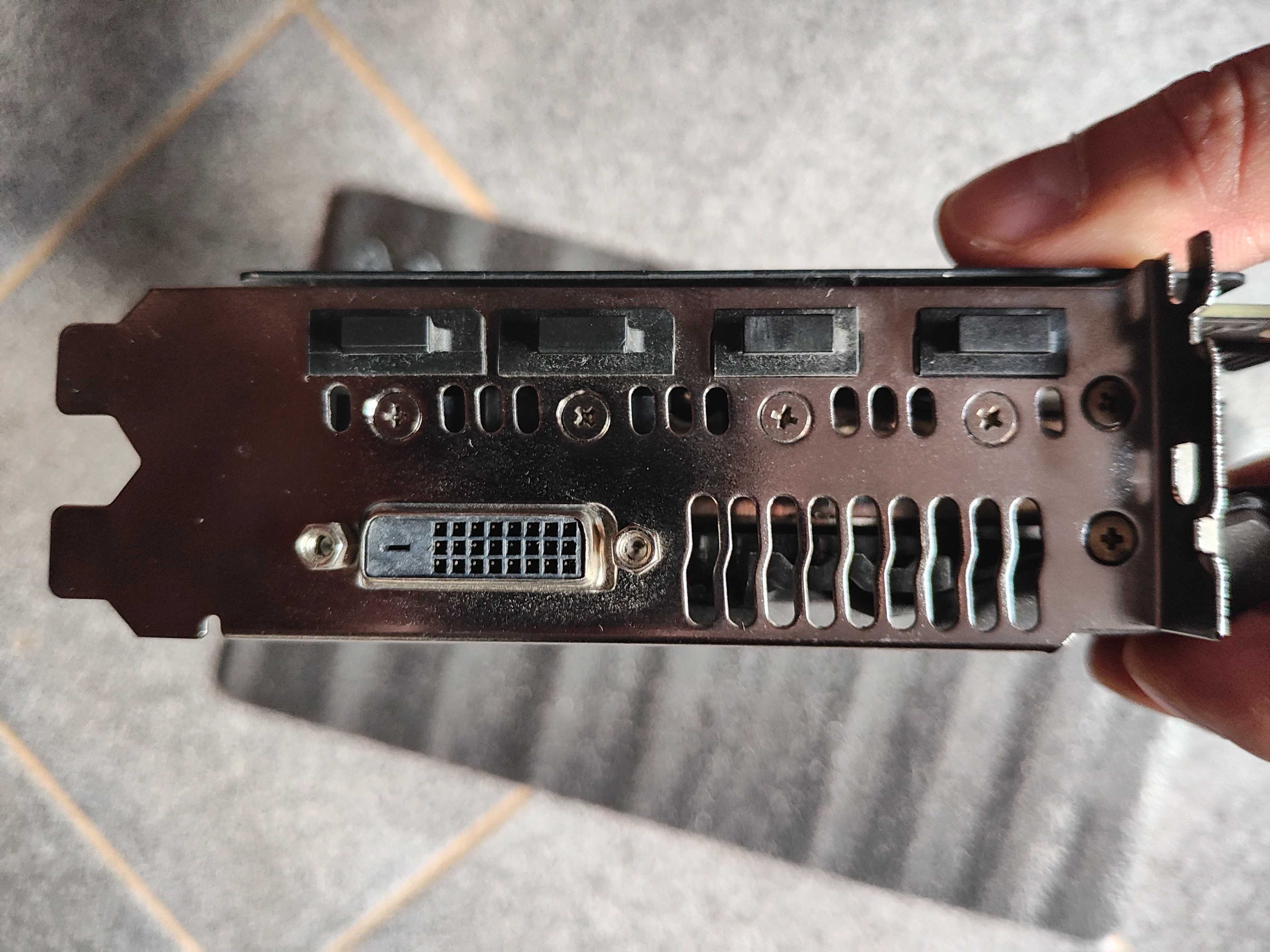 Видеокарта Asus GeForce GTX 1070