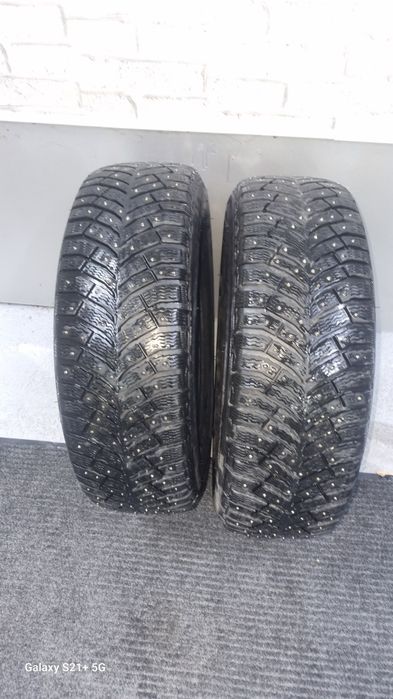 Продам два колеса