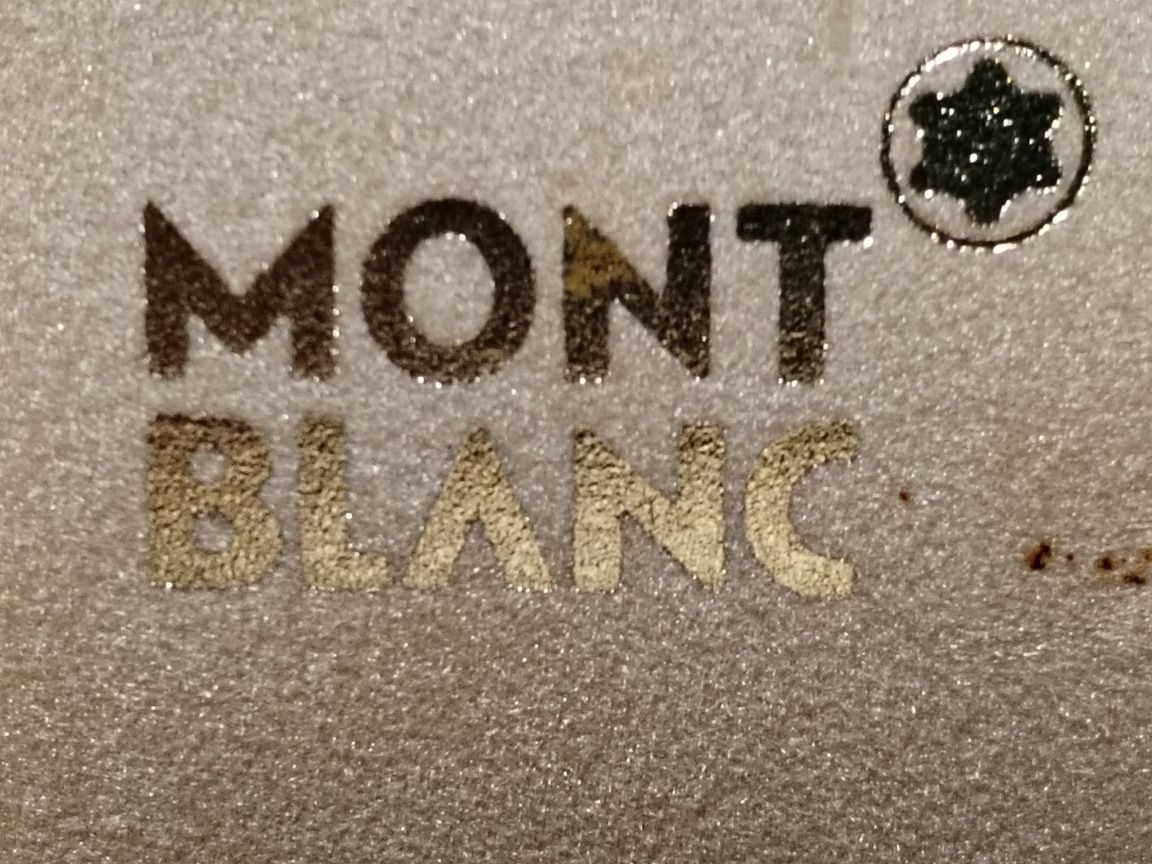 Cutie stilouri și pixuri Mont Blanc