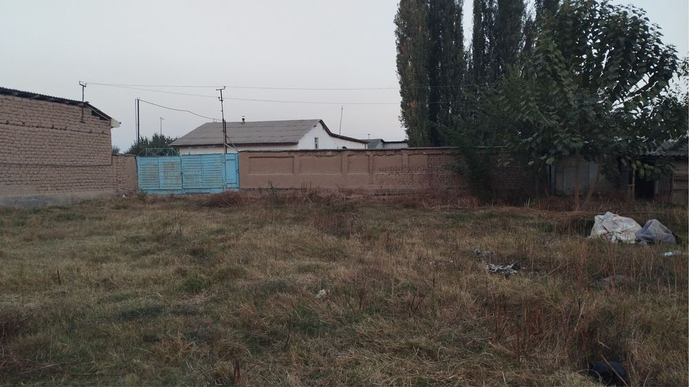 Уй сотилади Бустон бука