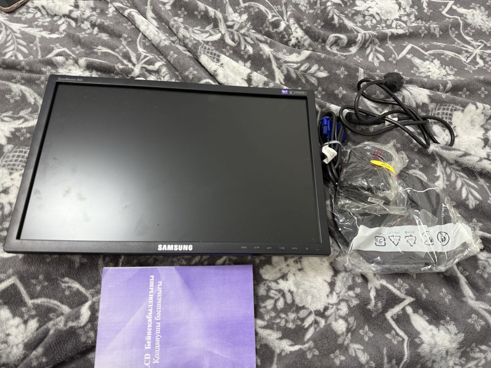 Samsung Syncmaster 943