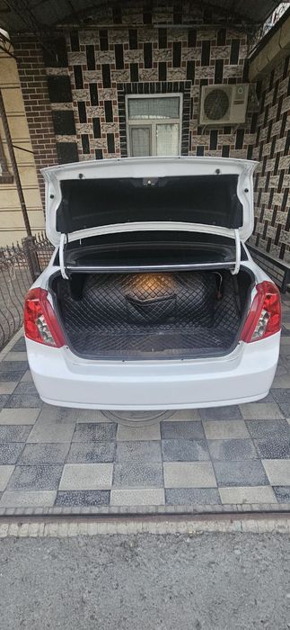 Chevrolet Gentra yili 2022 sotiladi.