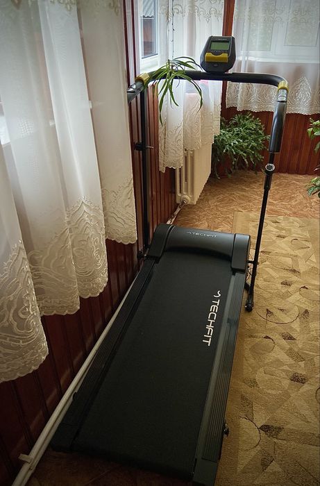 Bandă de alergat  , nu se conecteaza la priză.