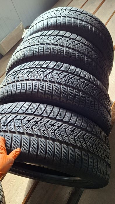 Set 235 55 R19 Pirelli iarna M+S cauciucuri anvelope MS 19