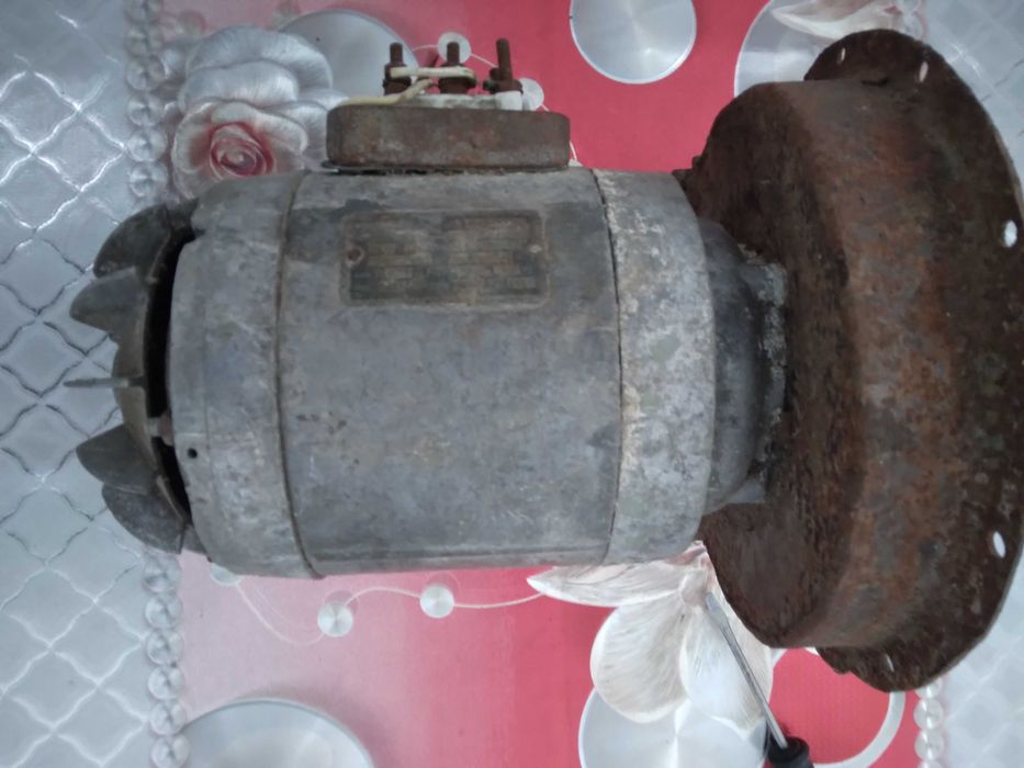 Motor pentru forja,polizor,etc