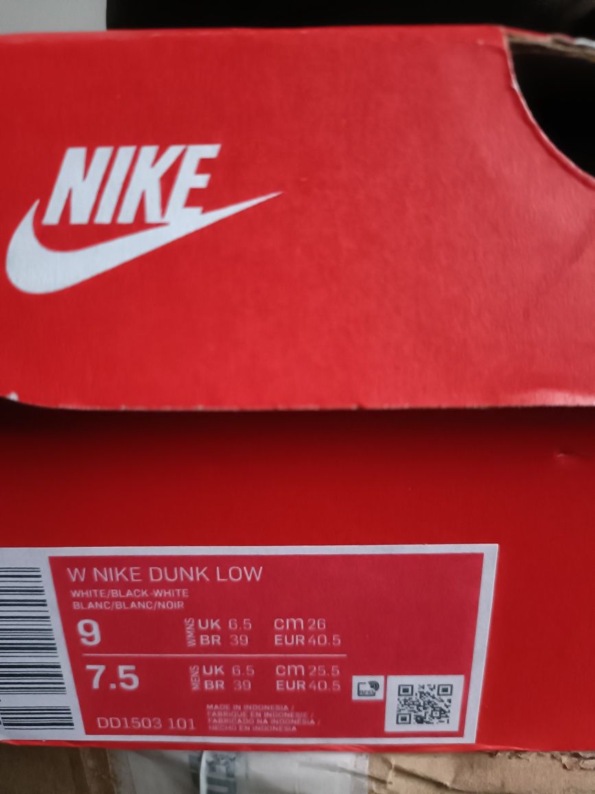 Nike Dunk Low номер 40.5 код 34A
