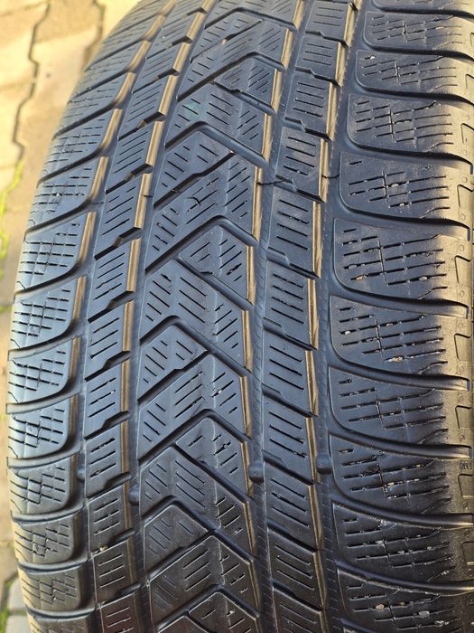 285 40 21 Pirelli
