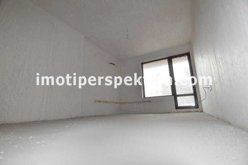 Продава се Тристаен апартамент в Пловдив, Христо Смирненски - 130 кв.м за 1193 €/кв.м - Снимка #11