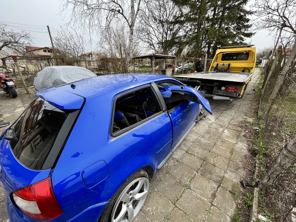 Audi S3  на части