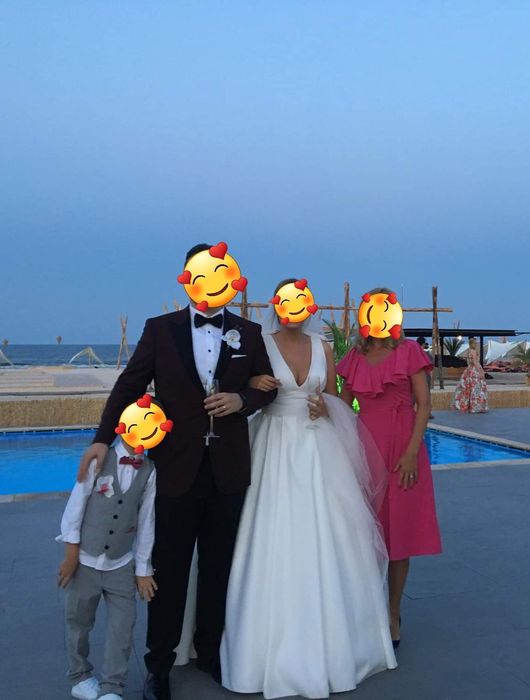 Vand rochie de mireasa