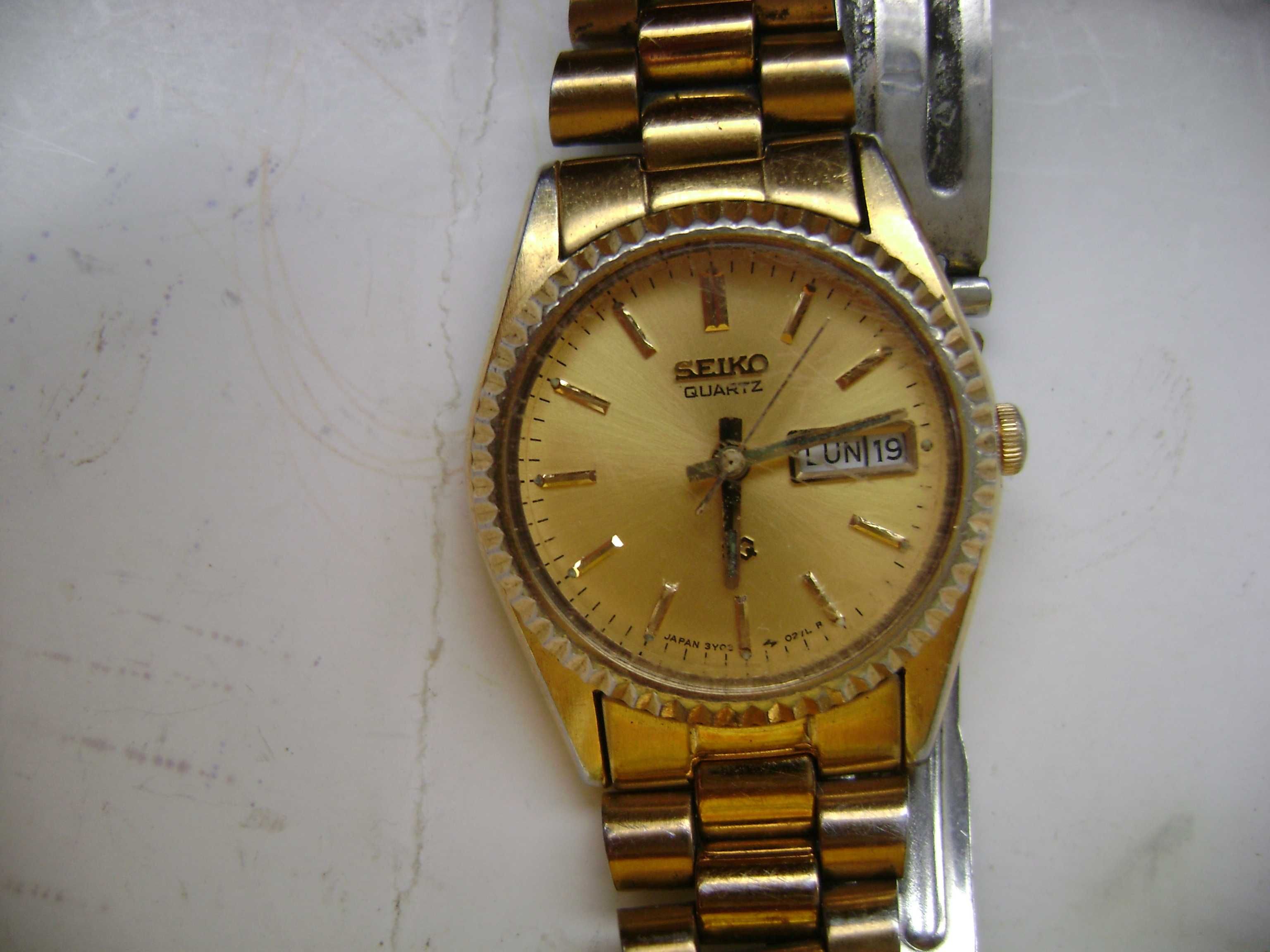 Продавам 5 броя дамски кварц часовника Timex,Pallas,CMI,Junghans,Seiko