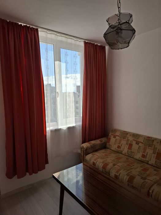 Дава се под наем Тристаен апартамент в Варна, Възраждане 1 - 13 кв.м за 153 € - Снимка #5