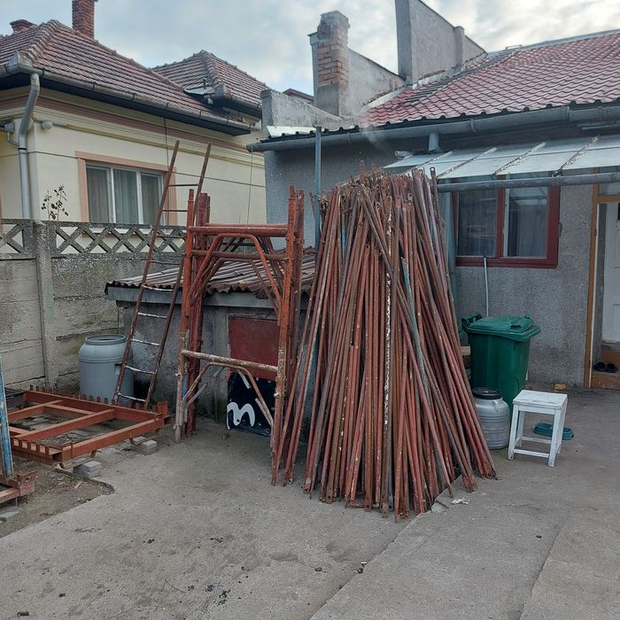 Schela metalica stare foarte bună