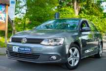 Volkswagen Jetta Garantie 3Ani Vanzare si in Rate KmReali Stare Perfecta