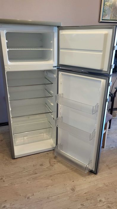 Хладилник Electrolux,клас А+,сребрист