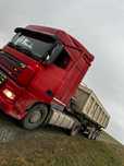 Se vinde ansablu sau separat daf xf 460 euro 5 an 2011 si bena de piat