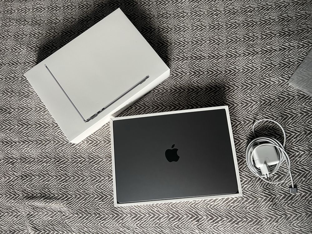 Macbook Air M2 13.6 2022
