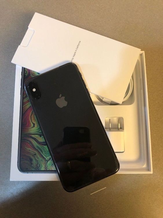 Продается iphone xs max 64 gb