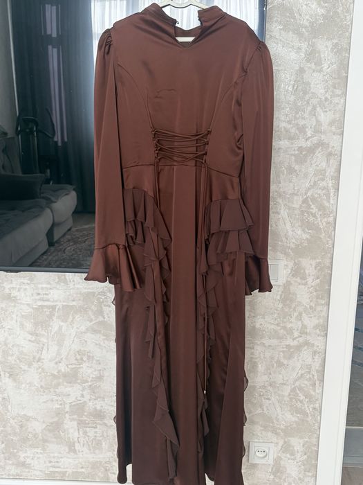 Вечерние платья продаю