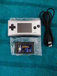 Nintendo Gameboy Micro argintie cu jocul The Hobbit