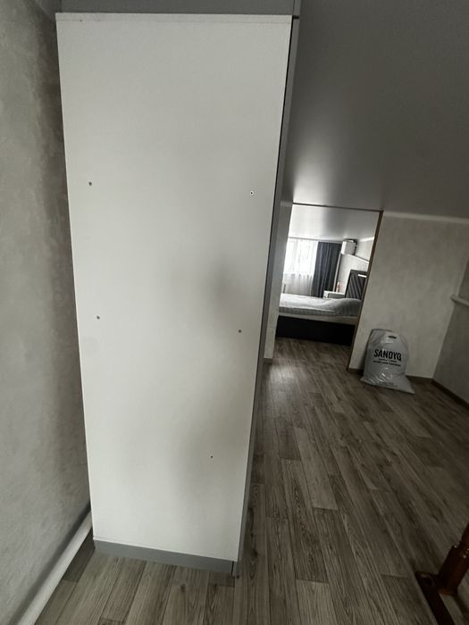 Шкаф в идеальном состоянии!