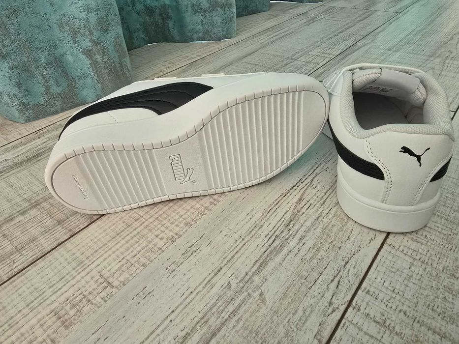 НОВИ Детски маратонки Puma Rickie Classic V Inf