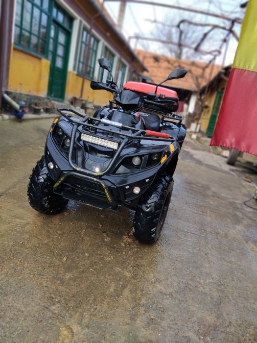 Vând atv de 300cc sau schimb cu cross de 250cc