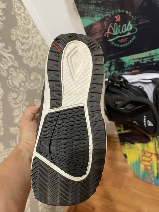 Placa snowboard 130 cm rossignol cu legaturi boots