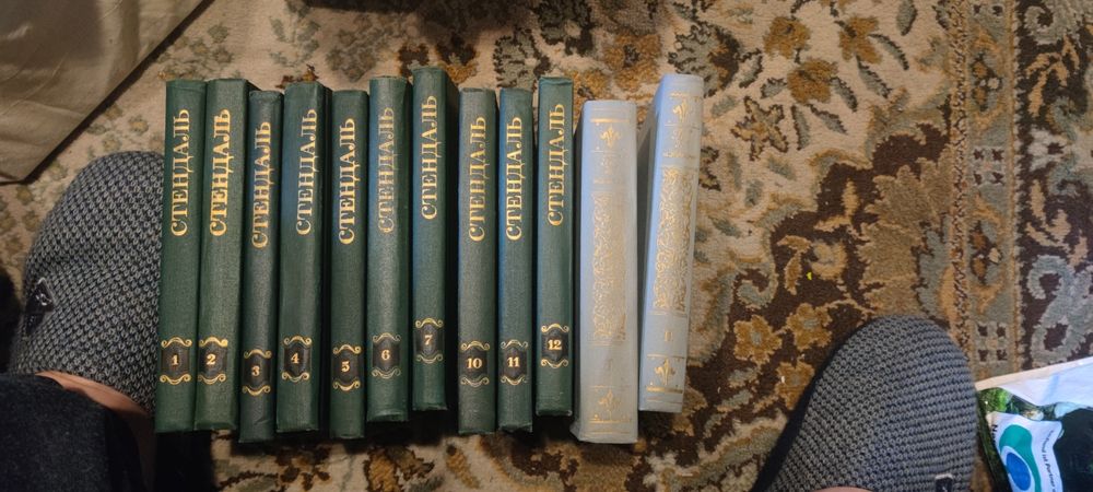 Книги на руски Стендал, Р. Л. Стивънсън, Ги де Мопасан
